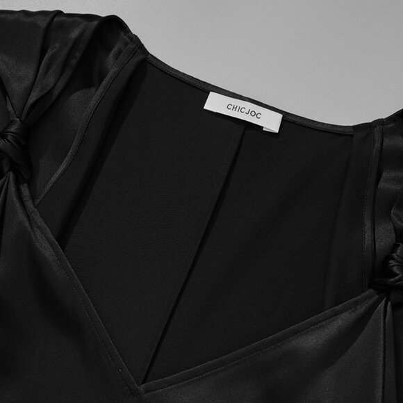 CHICJOC Minimalist Black Knotted-Strap Dress – Size 38 - Picture 12 of 13